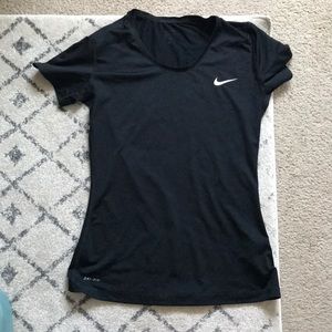 Nike top